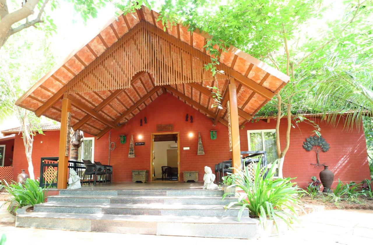 Brown Town Resort & Spa Hyderabad Exterior photo
