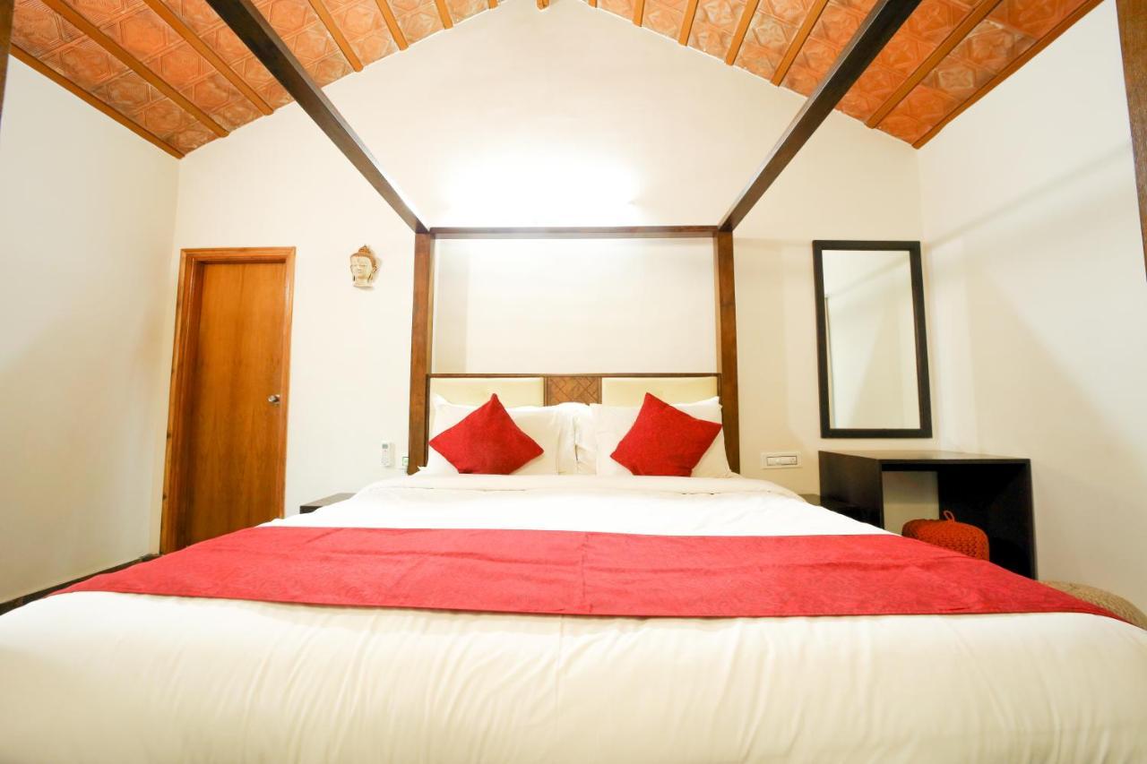 Brown Town Resort & Spa Hyderabad Exterior photo