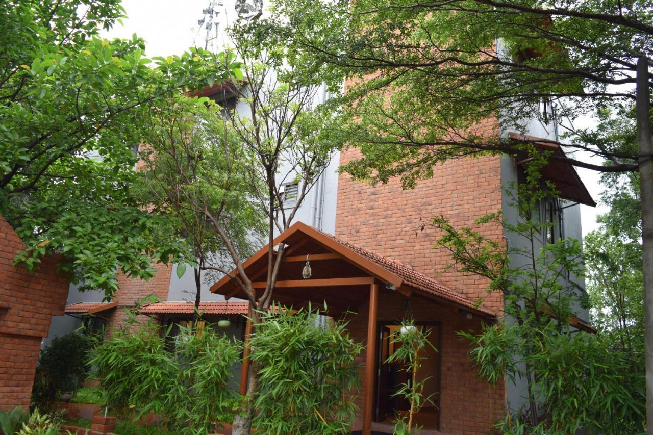 Brown Town Resort & Spa Hyderabad Exterior photo