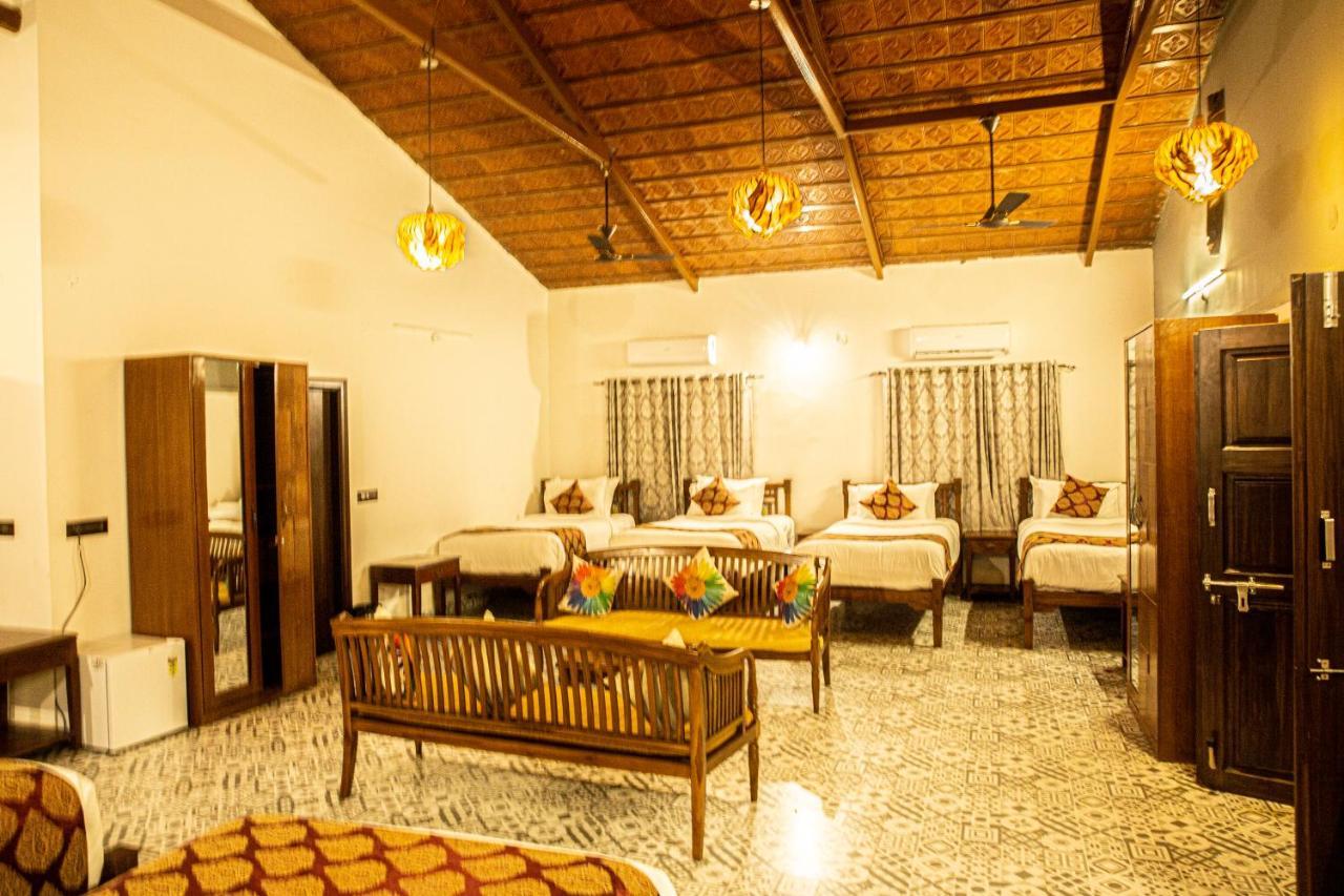 Brown Town Resort & Spa Hyderabad Exterior photo