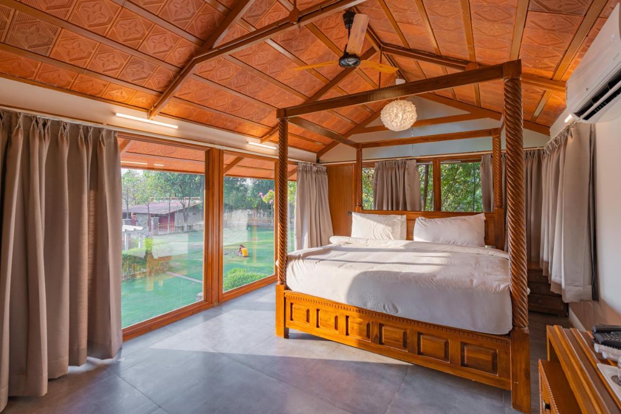 Brown Town Resort & Spa Hyderabad Exterior photo