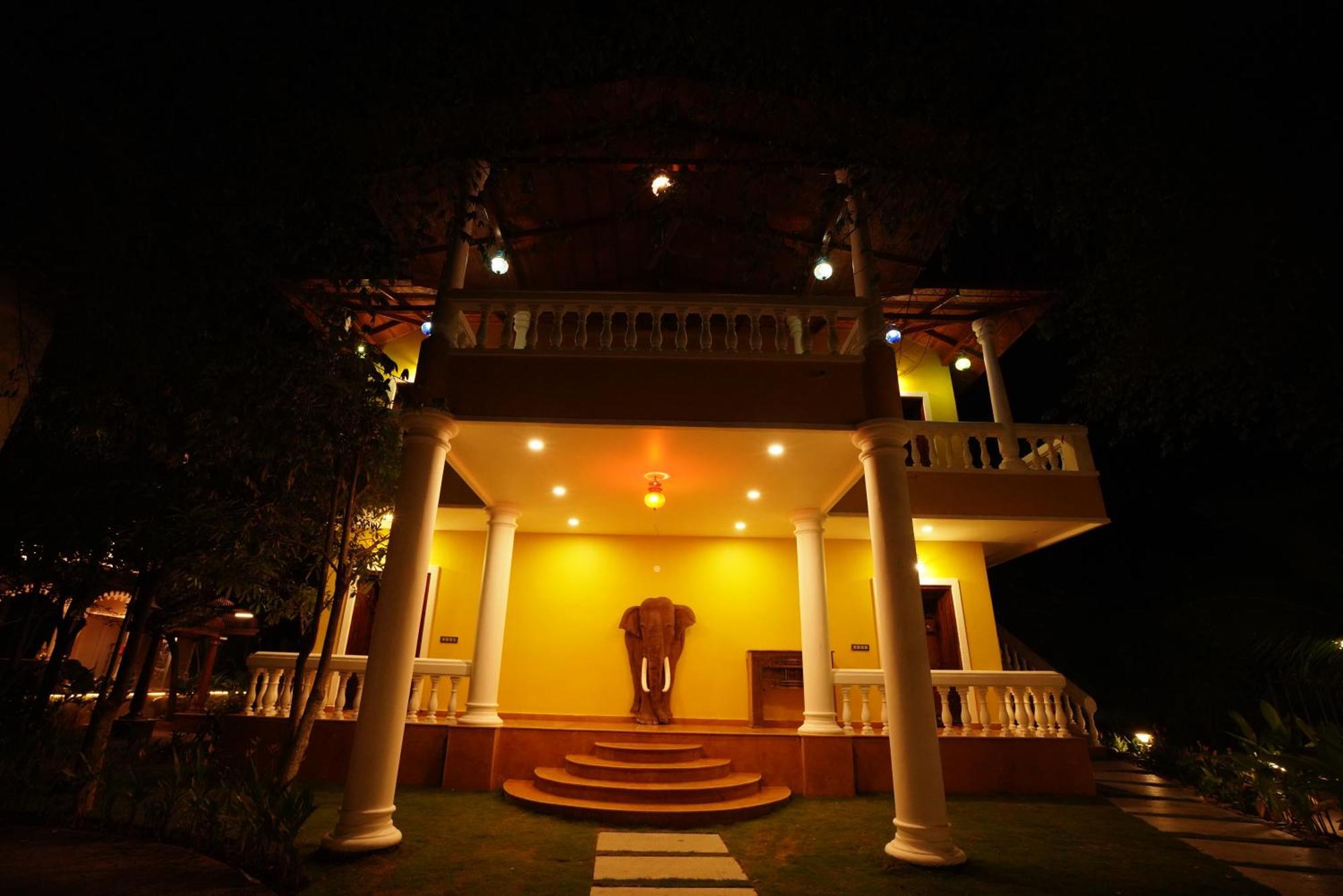 Brown Town Resort & Spa Hyderabad Exterior photo